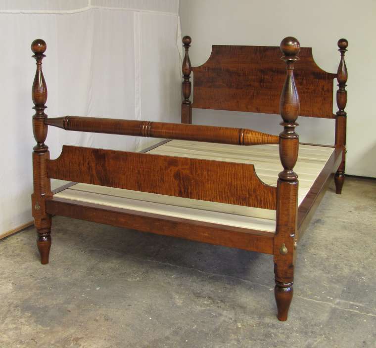 Cannonball Bed with Blanket Rail & Footboard – The Country Bed Shop